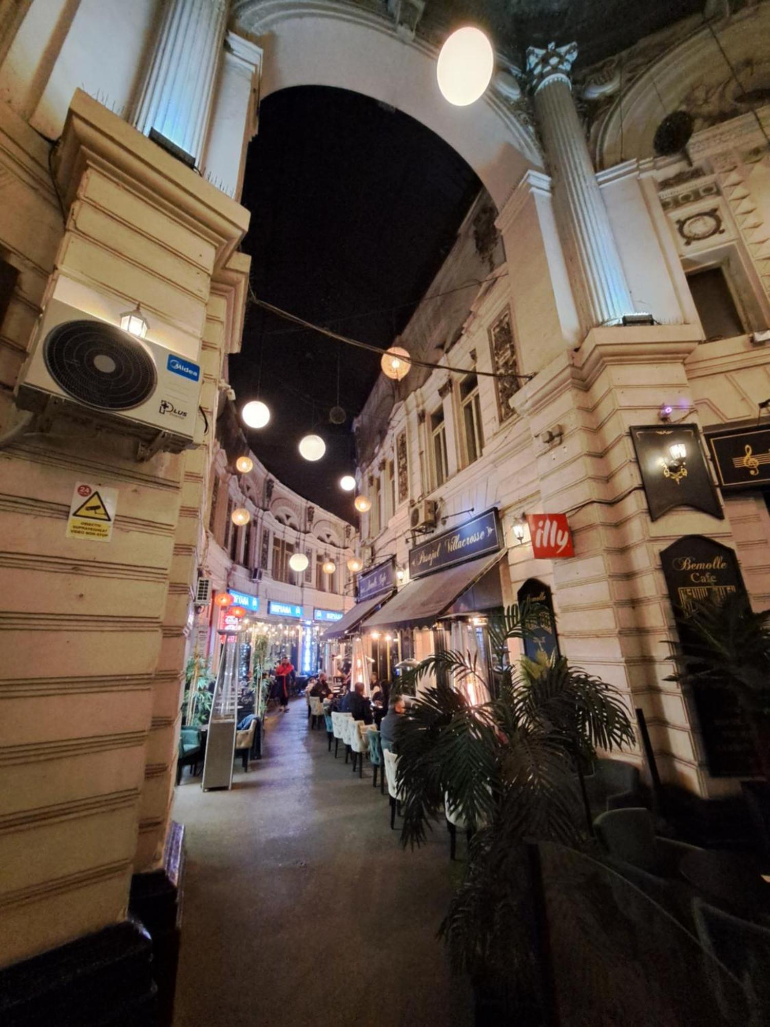 Ferienwohnung Amytis Flat Old City Bukarest Exterior foto