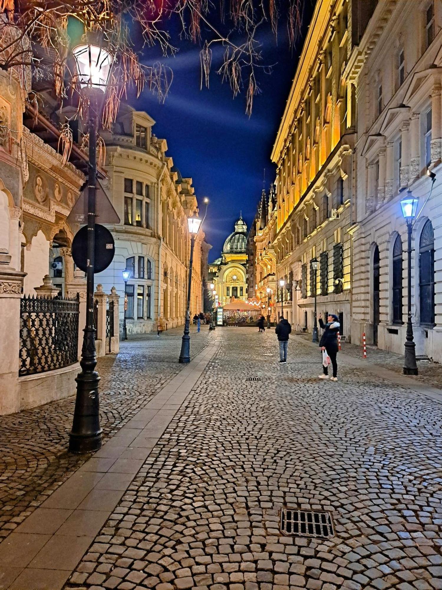 Ferienwohnung Amytis Flat Old City Bukarest Exterior foto